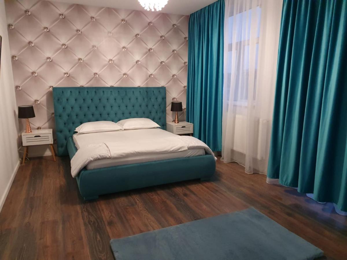 Garsonierre Central Luxury Тыргу-Жиу Экстерьер фото